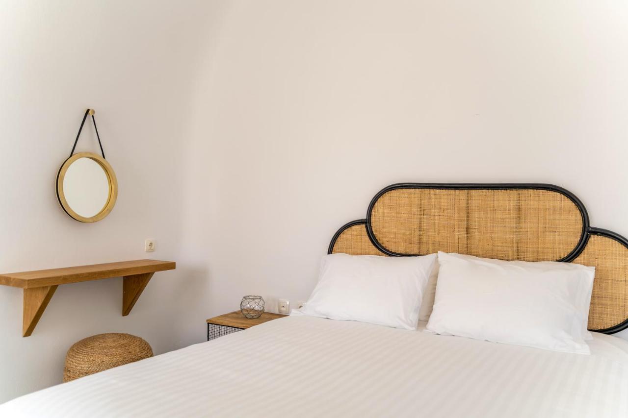 Evanthia Best View Thirassia Island Hotel Exterior foto