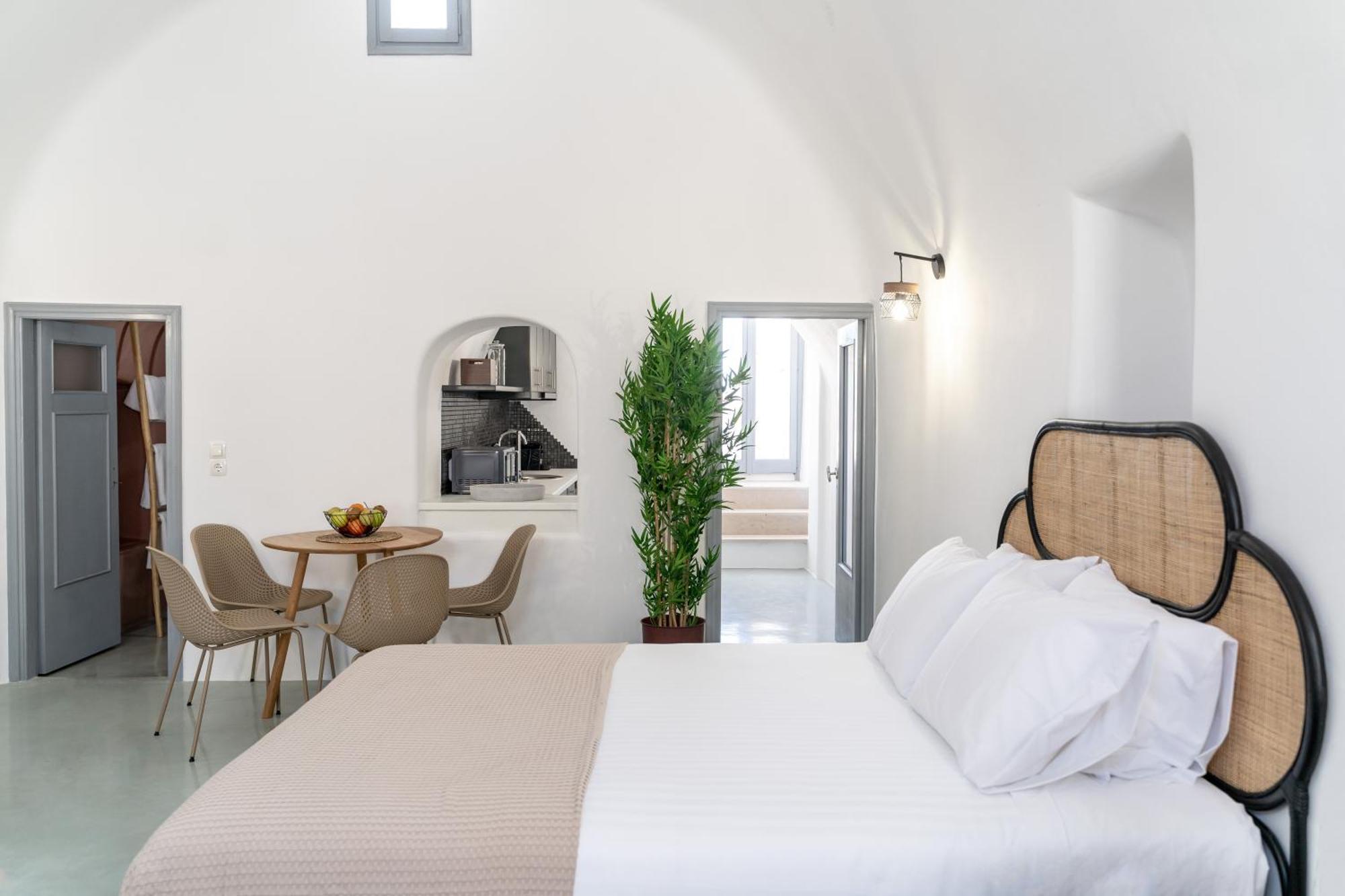 Evanthia Best View Thirassia Island Hotel Exterior foto